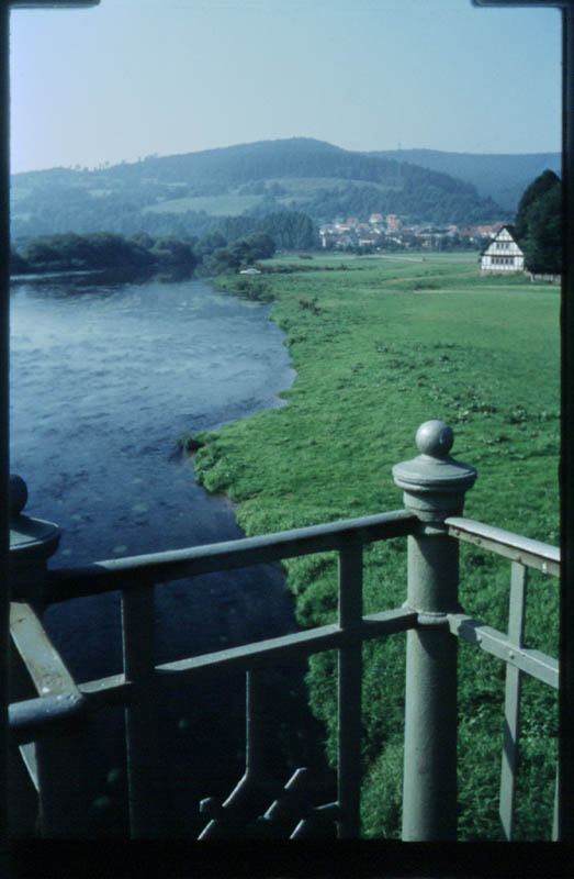 Blick von der Fuldabrücke auf die Neustadt